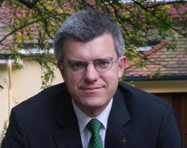 Dr. Matthias Franz