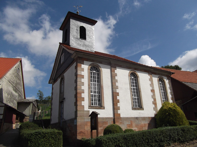 Kirche Hertingshausen
